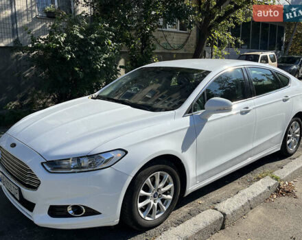 Форд Мондео 2018 в Киеве на Automoto.ua Белый Форд Мондео, объемом двигателя 2 л и пробегом 106 тыс. км за 15708 $, фото 2 на Automoto.ua