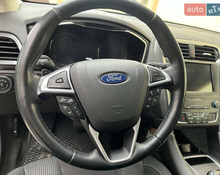 Белый Форд Мондео, объемом двигателя 2 л и пробегом 233 тыс. км за 17100 $, фото 22 на Automoto.ua