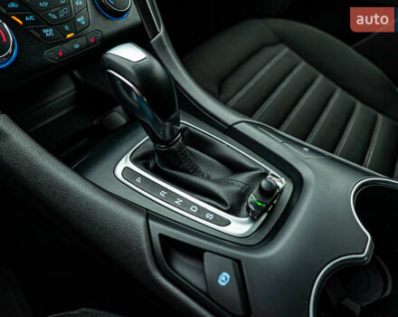 Белый Форд Мондео, объемом двигателя 1.5 л и пробегом 79 тыс. км за 16417 $, фото 14 на Automoto.ua