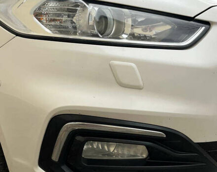 Белый Форд Мондео, объемом двигателя 2 л и пробегом 233 тыс. км за 17100 $, фото 16 на Automoto.ua