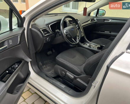 Белый Форд Мондео, объемом двигателя 2 л и пробегом 233 тыс. км за 17100 $, фото 28 на Automoto.ua