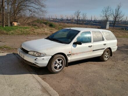 Форд Мондео 1994 в Измаиле на Automoto.ua Белый Форд Мондео, объемом двигателя 1.8 л и пробегом 270 тыс. км за 1700 $, фото 1 на Automoto.ua