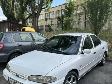 Форд Мондео 1995 в Киеве на Automoto.ua Белый Форд Мондео, объемом двигателя 1.6 л и пробегом 352 тыс. км за 1200 $, фото 1 на Automoto.ua