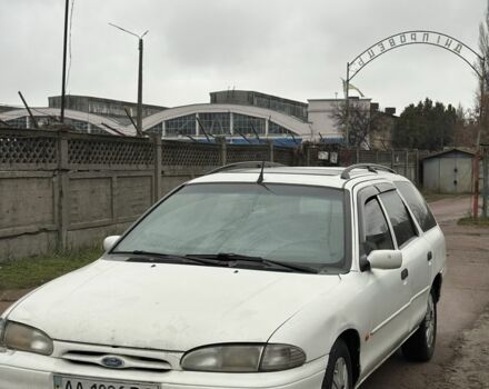 Белый Форд Мондео, объемом двигателя 1.6 л и пробегом 410 тыс. км за 1200 $, фото 1 на Automoto.ua