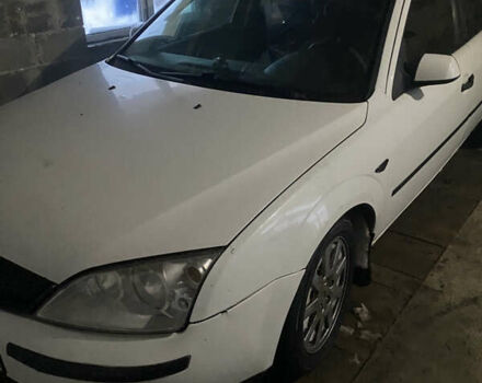 Білий Форд Мондео, об'ємом двигуна 2 л та пробігом 300 тис. км за 2500 $, фото 1 на Automoto.ua