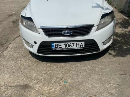 Білий Форд Мондео, об'ємом двигуна 1.8 л та пробігом 315 тис. км за 7200 $, фото 1 на Automoto.ua