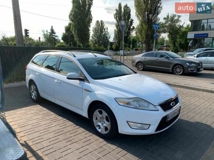 Білий Форд Мондео, об'ємом двигуна 2 л та пробігом 314 тис. км за 6700 $, фото 1 на Automoto.ua