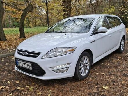 Белый Форд Мондео, объемом двигателя 2 л и пробегом 270 тыс. км за 9500 $, фото 1 на Automoto.ua