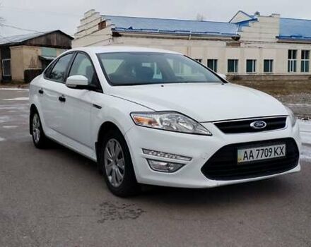 Белый Форд Мондео, объемом двигателя 1.6 л и пробегом 177 тыс. км за 7000 $, фото 1 на Automoto.ua