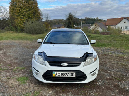 Білий Форд Мондео, об'ємом двигуна 0 л та пробігом 199 тис. км за 6399 $, фото 1 на Automoto.ua