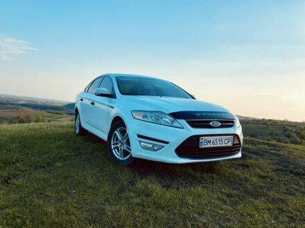Форд Мондео 2012 в Сумах на Automoto.ua Белый Форд Мондео, объемом двигателя 1.6 л и пробегом 214 тыс. км за 6100 $, фото 1 на Automoto.ua