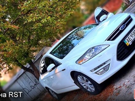 Форд Мондео 2012 в Кривом Роге на Automoto.ua Белый Форд Мондео, объемом двигателя 20 л и пробегом 224 тыс. км за 8500 $, фото 1 на Automoto.ua