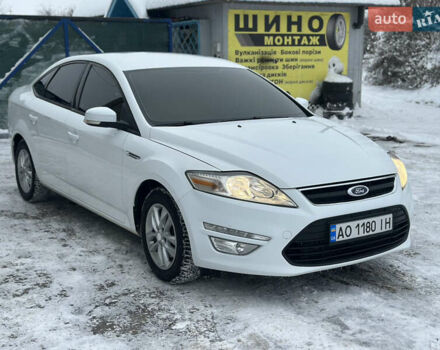 Белый Форд Мондео, объемом двигателя 1.6 л и пробегом 178 тыс. км за 7900 $, фото 1 на Automoto.ua