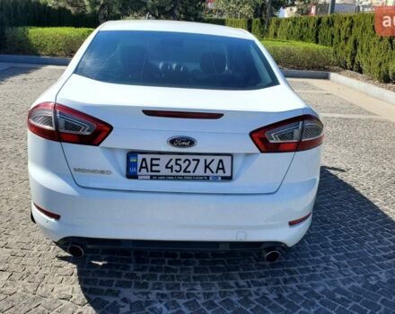 Білий Форд Мондео, об'ємом двигуна 2 л та пробігом 238 тис. км за 7800 $, фото 1 на Automoto.ua
