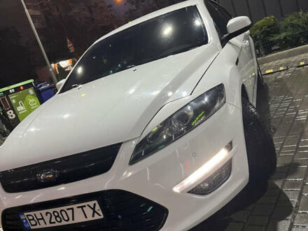 Белый Форд Мондео, объемом двигателя 2 л и пробегом 146 тыс. км за 11500 $, фото 1 на Automoto.ua