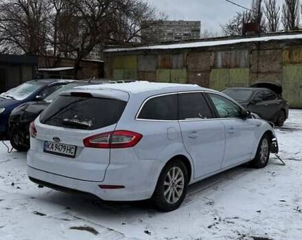 Белый Форд Мондео, объемом двигателя 2 л и пробегом 210 тыс. км за 4650 $, фото 1 на Automoto.ua
