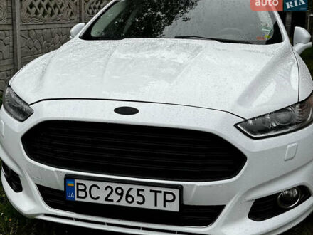 Белый Форд Мондео, объемом двигателя 2 л и пробегом 264 тыс. км за 14200 $, фото 1 на Automoto.ua