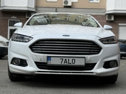 Білий Форд Мондео, об'ємом двигуна 2 л та пробігом 191 тис. км за 16000 $, фото 1 на Automoto.ua