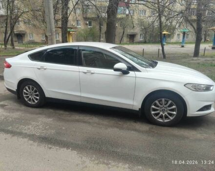 Белый Форд Мондео, объемом двигателя 1.6 л и пробегом 168 тыс. км за 12500 $, фото 1 на Automoto.ua