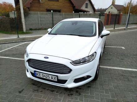 Белый Форд Мондео, объемом двигателя 1.6 л и пробегом 196 тыс. км за 10500 $, фото 1 на Automoto.ua
