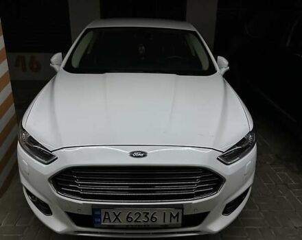 Белый Форд Мондео, объемом двигателя 2 л и пробегом 178 тыс. км за 10000 $, фото 1 на Automoto.ua