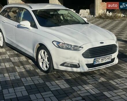 Белый Форд Мондео, объемом двигателя 2 л и пробегом 361 тыс. км за 12000 $, фото 1 на Automoto.ua