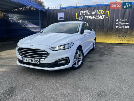 Белый Форд Мондео, объемом двигателя 2 л и пробегом 56 тыс. км за 21500 $, фото 1 на Automoto.ua