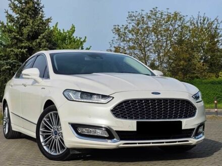 Форд Мондео 2019 в Житомире на Automoto.ua Белый Форд Мондео, объемом двигателя 2 л и пробегом 57 тыс. км за 12950 $, фото 1 на Automoto.ua