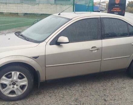 Бежевый Форд Мондео, объемом двигателя 2 л и пробегом 386 тыс. км за 2850 $, фото 1 на Automoto.ua