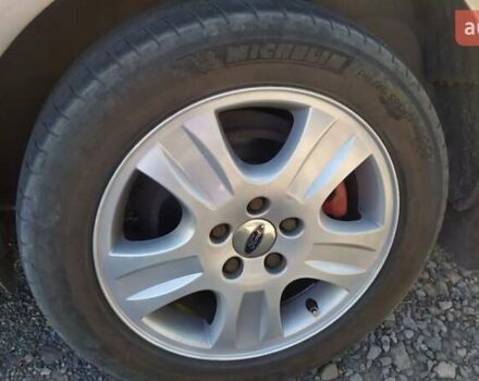 Бежевый Форд Мондео, объемом двигателя 2 л и пробегом 231 тыс. км за 5000 $, фото 26 на Automoto.ua