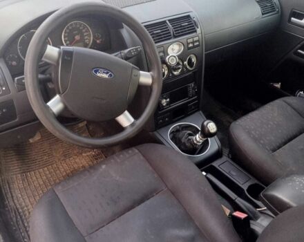 Бежевый Форд Мондео, объемом двигателя 2 л и пробегом 392 тыс. км за 1750 $, фото 5 на Automoto.ua