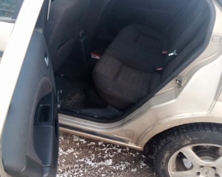 Бежевый Форд Мондео, объемом двигателя 2 л и пробегом 392 тыс. км за 1750 $, фото 1 на Automoto.ua