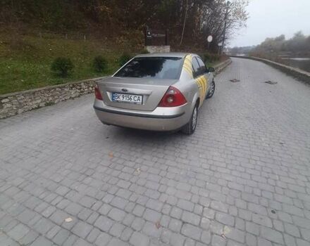 Бежевый Форд Мондео, объемом двигателя 1.8 л и пробегом 300 тыс. км за 2750 $, фото 3 на Automoto.ua