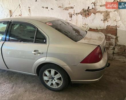 Бежевый Форд Мондео, объемом двигателя 2 л и пробегом 321 тыс. км за 1500 $, фото 9 на Automoto.ua