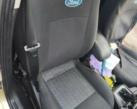 Бежевый Форд Мондео, объемом двигателя 1.8 л и пробегом 272 тыс. км за 3700 $, фото 5 на Automoto.ua