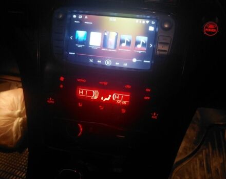 Бежевый Форд Мондео, объемом двигателя 2 л и пробегом 2 тыс. км за 2750 $, фото 7 на Automoto.ua