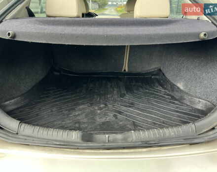 Бежевый Форд Мондео, объемом двигателя 1.8 л и пробегом 244 тыс. км за 3800 $, фото 9 на Automoto.ua