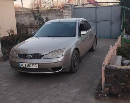 Бежевий Форд Мондео, об'ємом двигуна 2 л та пробігом 300 тис. км за 3500 $, фото 1 на Automoto.ua