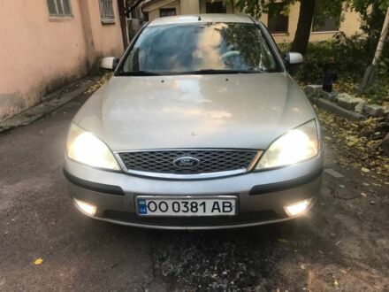 Бежевий Форд Мондео, об'ємом двигуна 2 л та пробігом 331 тис. км за 3700 $, фото 1 на Automoto.ua