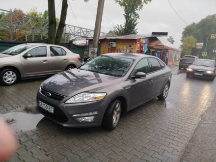 Форд Мондео 2014 в Вижнице на Automoto.ua Бежевый Форд Мондео, объемом двигателя 1.6 л и пробегом 240 тыс. км за 9300 $, фото 1 на Automoto.ua