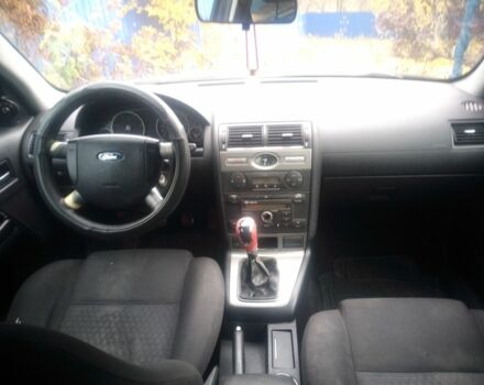 Черный Форд Мондео, объемом двигателя 2 л и пробегом 280 тыс. км за 1450 $, фото 4 на Automoto.ua