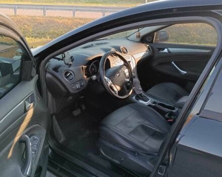 Черный Форд Мондео, объемом двигателя 2.3 л и пробегом 285 тыс. км за 7500 $, фото 5 на Automoto.ua