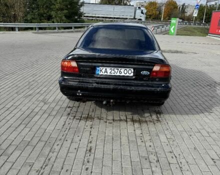 Черный Форд Мондео, объемом двигателя 1.8 л и пробегом 250 тыс. км за 1400 $, фото 5 на Automoto.ua