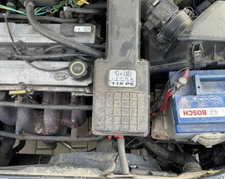 Черный Форд Мондео, объемом двигателя 1.8 л и пробегом 250 тыс. км за 1400 $, фото 8 на Automoto.ua