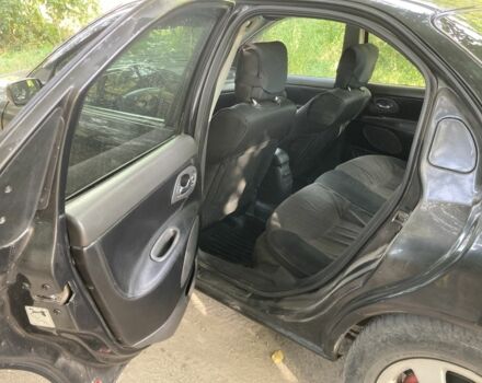 Черный Форд Мондео, объемом двигателя 2 л и пробегом 235 тыс. км за 2300 $, фото 5 на Automoto.ua