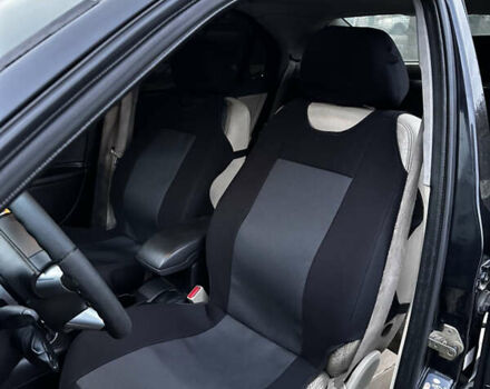 Черный Форд Мондео, объемом двигателя 2 л и пробегом 220 тыс. км за 2800 $, фото 26 на Automoto.ua