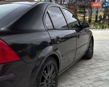 Черный Форд Мондео, объемом двигателя 2 л и пробегом 220 тыс. км за 2800 $, фото 9 на Automoto.ua