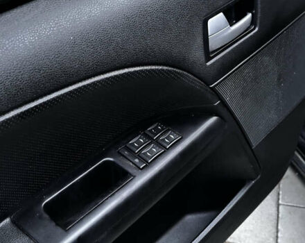 Черный Форд Мондео, объемом двигателя 2 л и пробегом 220 тыс. км за 2800 $, фото 24 на Automoto.ua