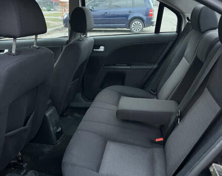 Чорний Форд Мондео, об'ємом двигуна 1.8 л та пробігом 319 тис. км за 2500 $, фото 15 на Automoto.ua