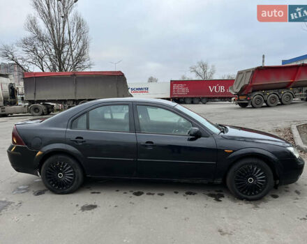 Чорний Форд Мондео, об'ємом двигуна 1.8 л та пробігом 319 тис. км за 2500 $, фото 3 на Automoto.ua